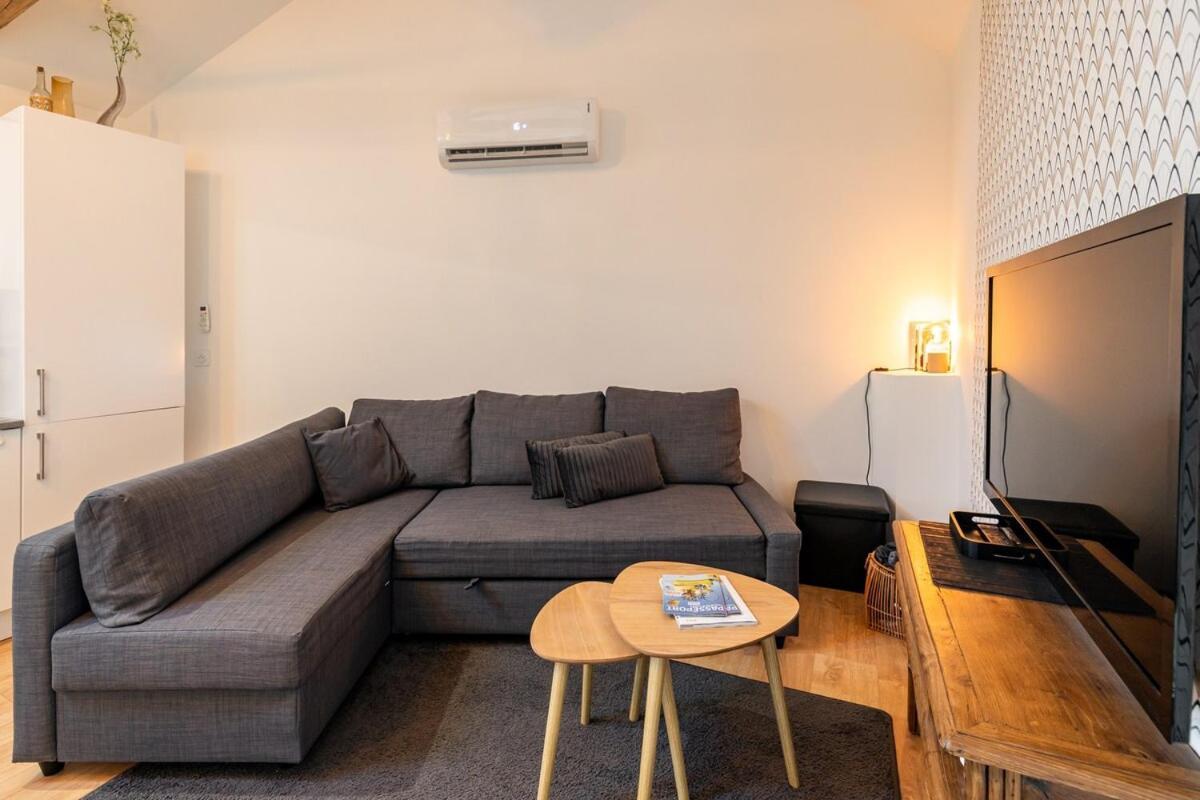Gite Studio 4 A 6 Personnes ดูเอ-ลา-ฟงแตน ภายนอก รูปภาพ